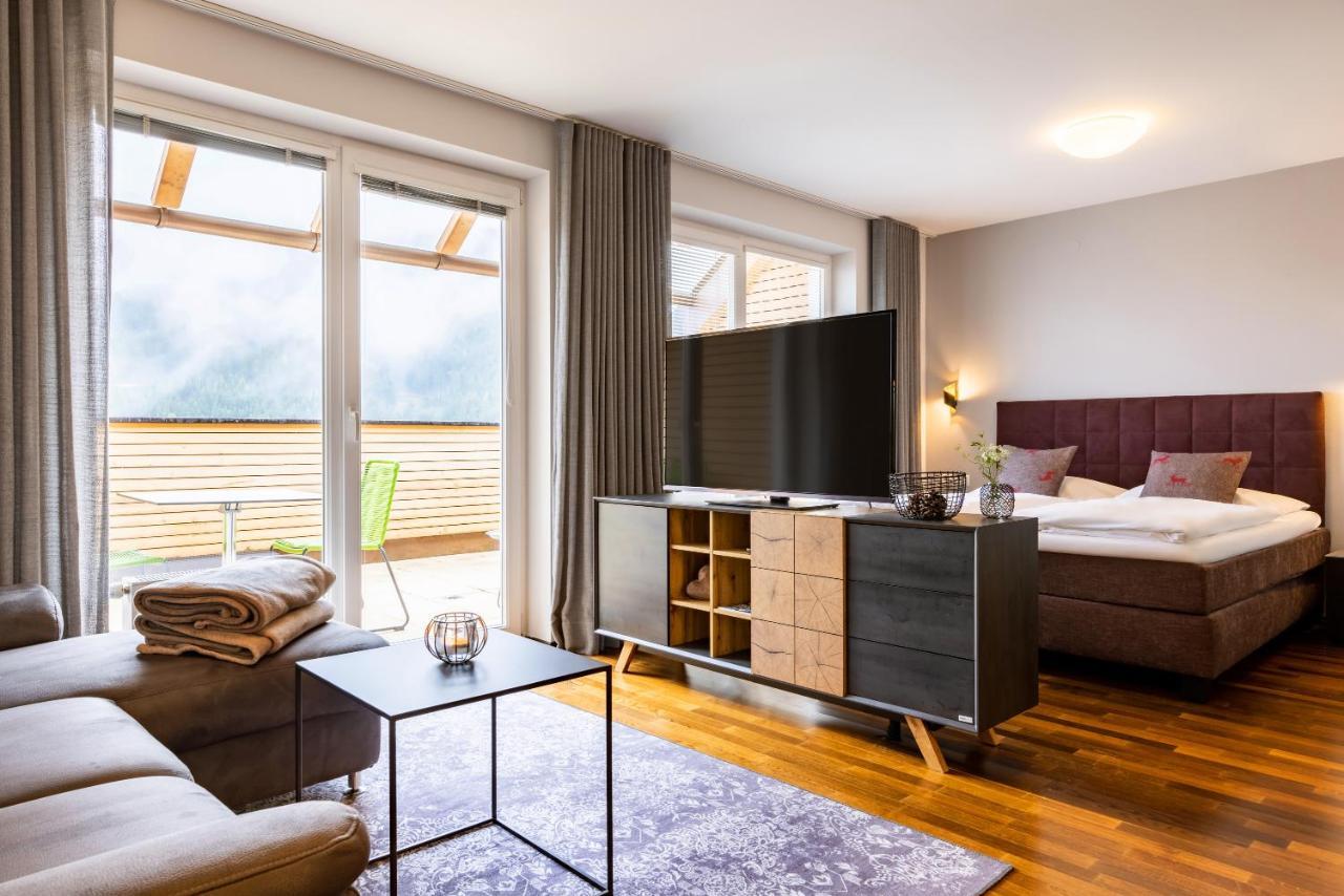 Der Sonnberg Alpinlodges - Apartments Mit Seeblick, Privater Sauna Und Self Check-In 滨湖采尔 外观 照片