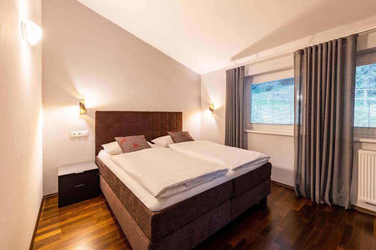 Der Sonnberg Alpinlodges - Apartments Mit Seeblick, Privater Sauna Und Self Check-In 滨湖采尔 外观 照片
